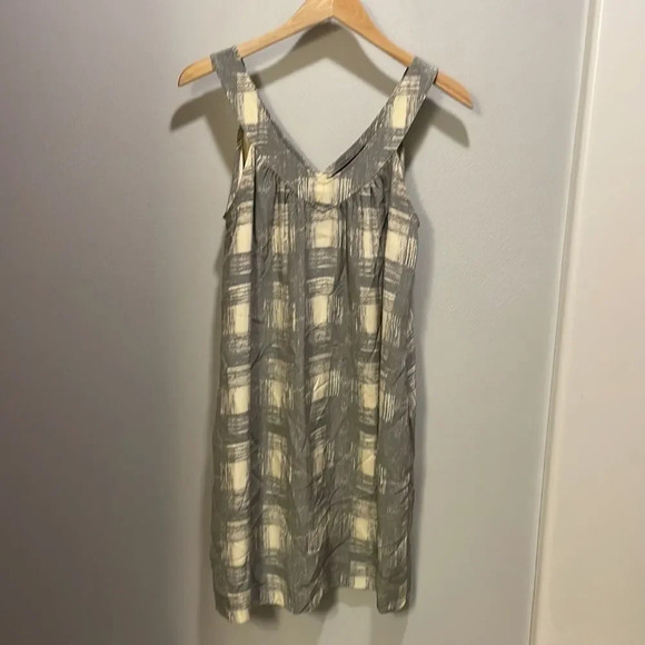 Marc by Marc Jacobs Ballon cream and grey silk dress - Picture 2 of 11